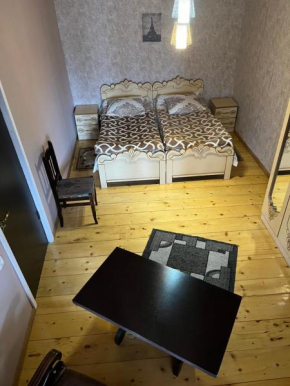 Guest House Latali